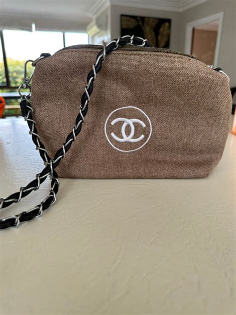 chanel precision bag beige